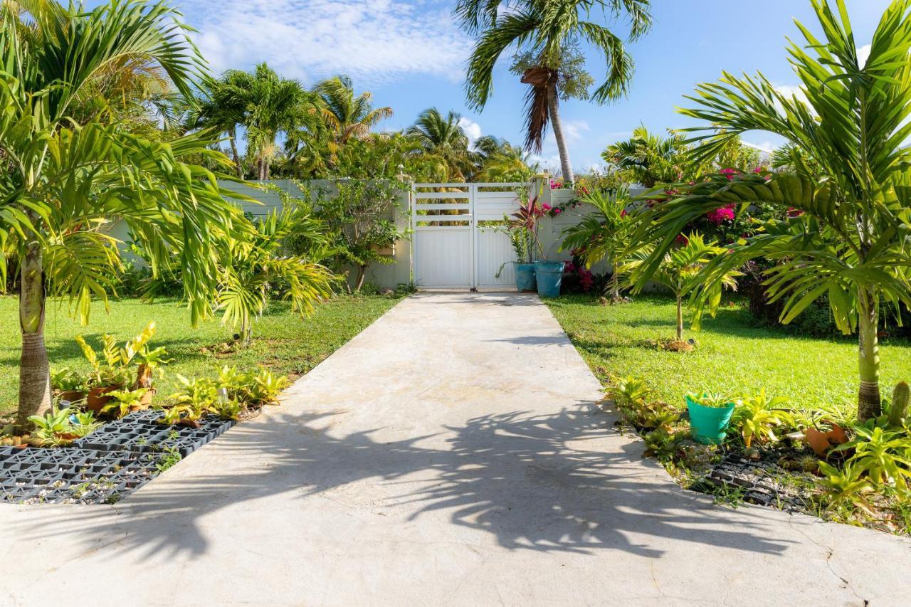 Villa L'Artist En Bord De Mer Avec Piscine Privee Sainte-Rose Exteriör bild
